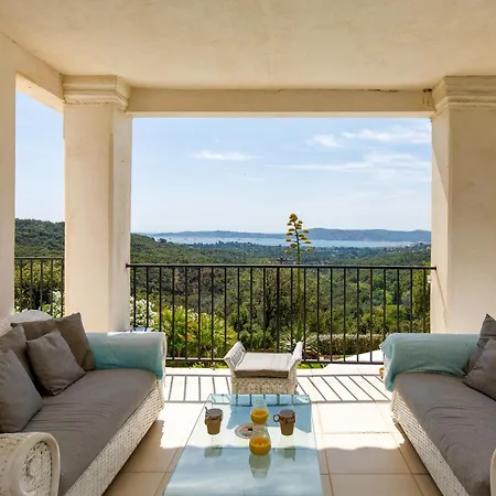 Beau Reve Yourhosthelper * Grimaud